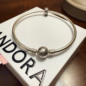 Pandora Moments Silver Charm Bracelet Size 7.5